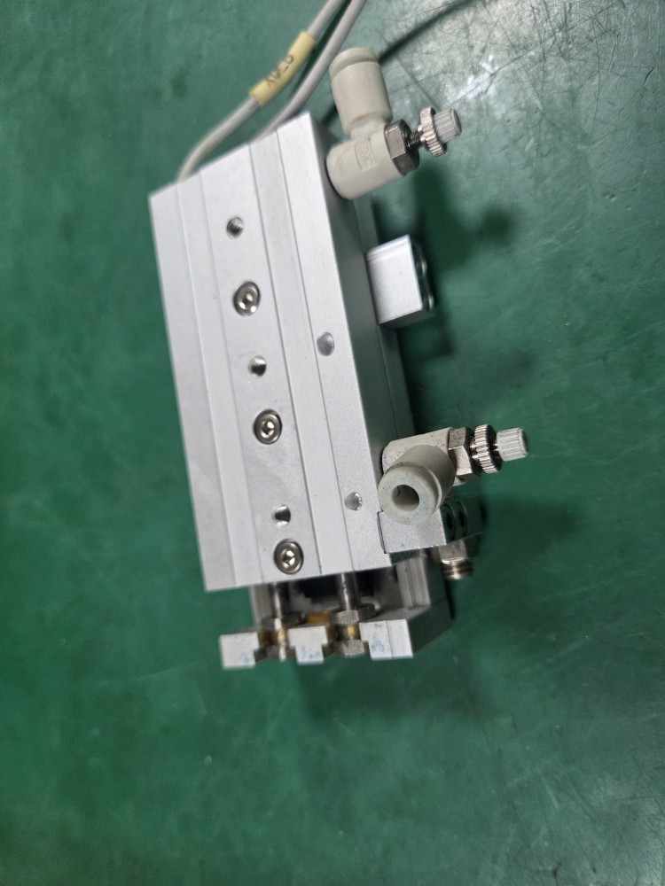 2d81c6a16af6048cec8bfbfe58f79c2d_1765944262_6.jpg 2d81c6a16af6048cec8bfbfe58f79c2d_1765944262_6.jpg