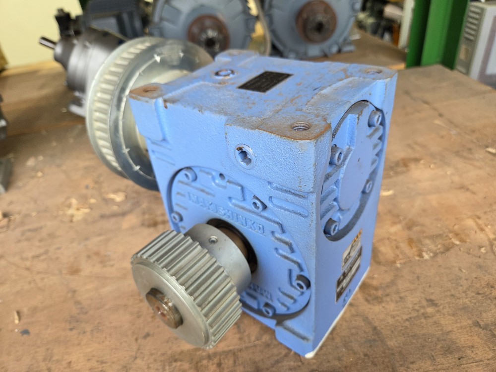 5d6374642dff9c5d19e9e480b085e47b_1765153340_8.jpg 5d6374642dff9c5d19e9e480b085e47b_1765153340_8.jpg