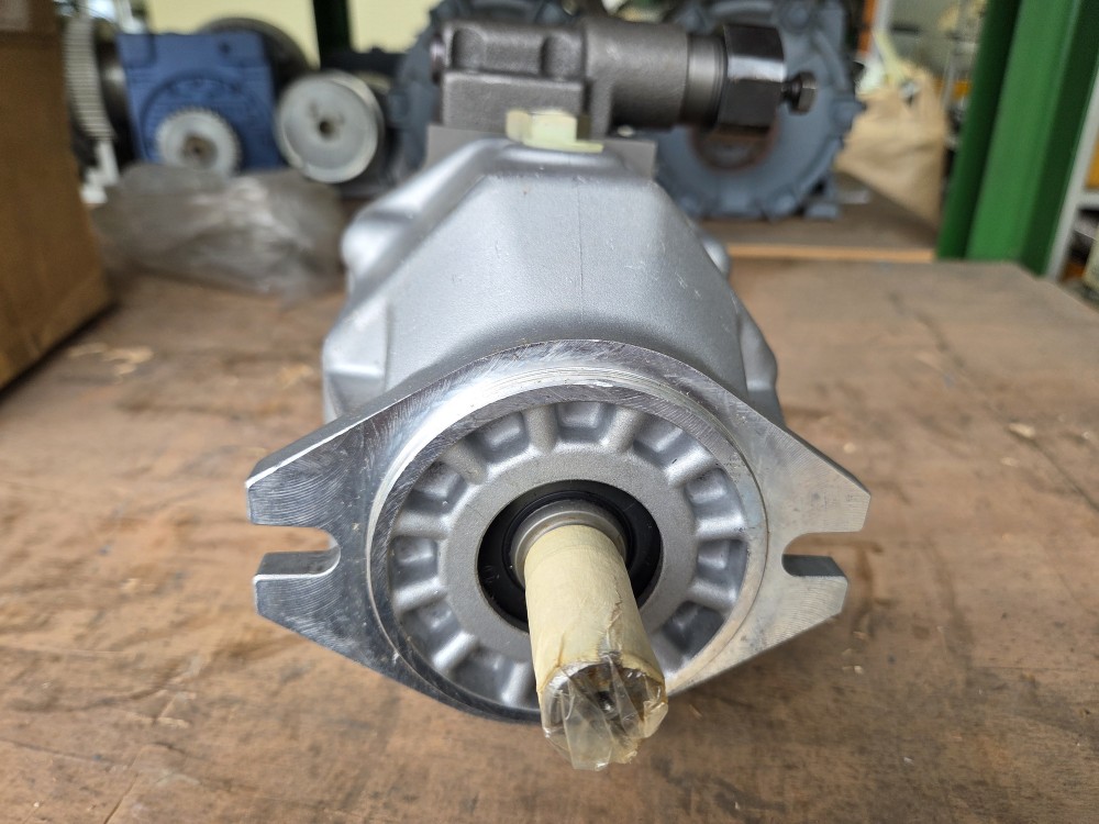 5d6374642dff9c5d19e9e480b085e47b_1765154256_55.jpg 5d6374642dff9c5d19e9e480b085e47b_1765154256_55.jpg