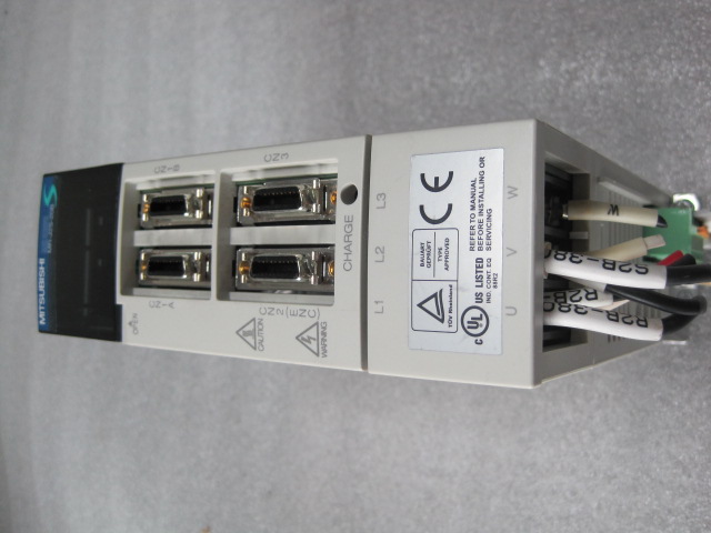 MITSUBISHI SERVO DRIVER 200W MR-J2S-20B (중고) 미쓰비씨 서보 드라이브