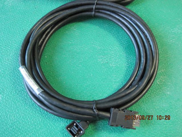 CABLE MR-J3ENCBL5M-A2-L(중고)