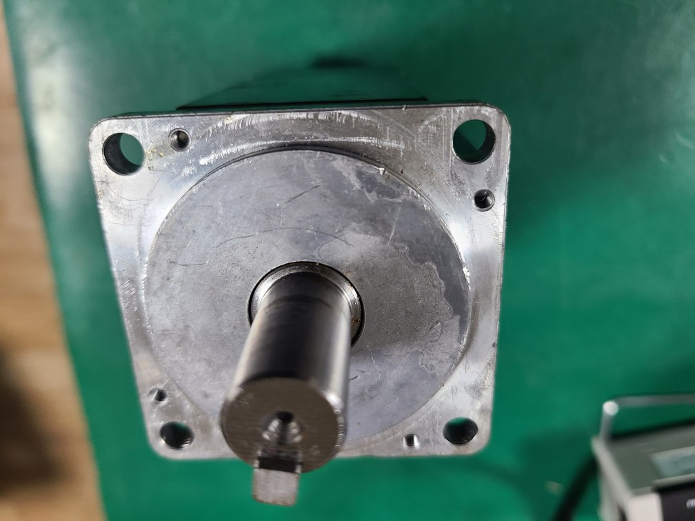 MITSUBISHI SERVO MOTOR HF-KP43B (중고) 미쓰비씨 서보모타