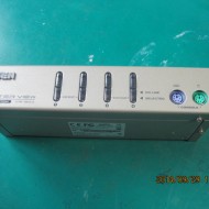 4 PORTMASTER VIEW KVM SWITCH CS-84A (중고)