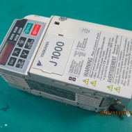 INVERTER CIMR-JT2A0002BAA