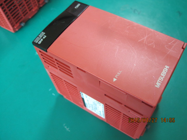 MITSUBISHI PLC POWER SUPPLY Q61P-A2 (중고) 미쓰비씨 피엘씨 파워 서플라이