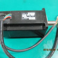 SERVO MOTOR UE40030H-S1(400W 중고)