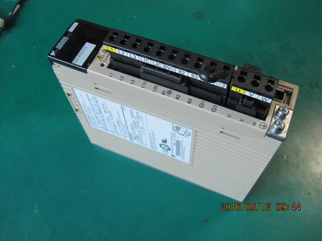 YASKAWA SERVOPACK SGDV-R90A01A(100W-중고) 야스까와 서보팩