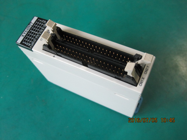 FP2 I/O UNIT FP2-XY64D2T(AFP23467)