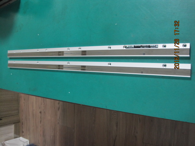 Interferential Linear Scale MS 8x.x0 GA ML 1210mm(중고)