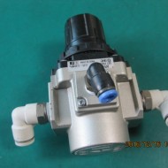 REGULATOR AR40-03H(중고)