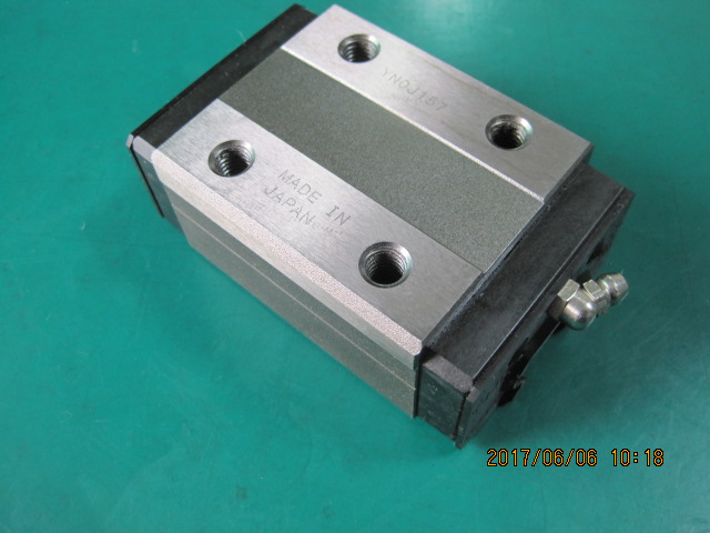 LM GUIDE BLOCK HSR30R(중고)