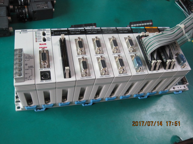 PLC ASS'Y FP2SH PSA2+FP2-C2+PP2+SDU+CCU+X64D2+Y64T(중고)