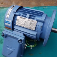 AC 3-PHASE MOTOR 0.75KW PNS080UL259RLRZA(미사용품)