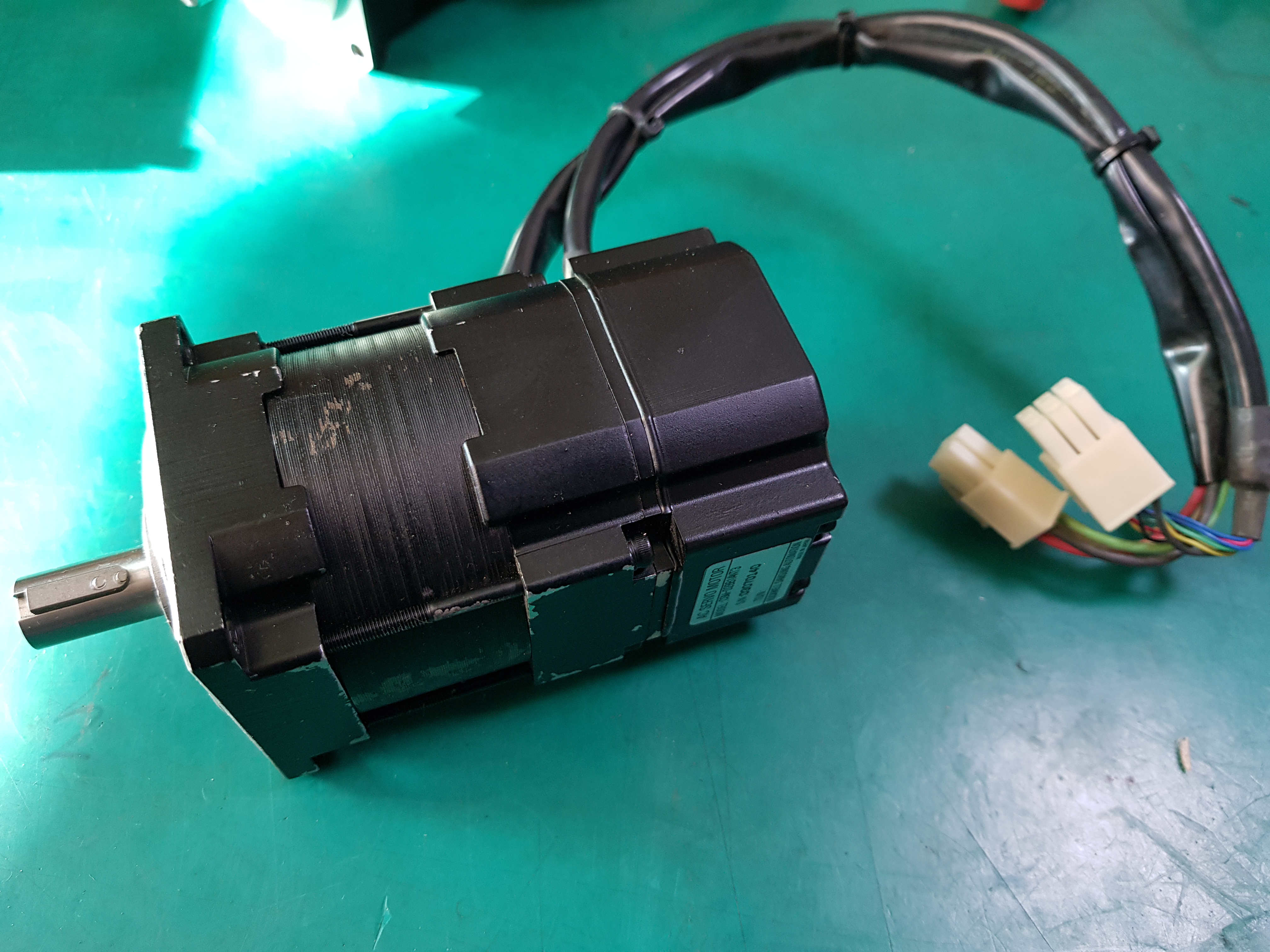 AC SERVO MOTOR CSM-02BB1ANT3(중고) 서보모타