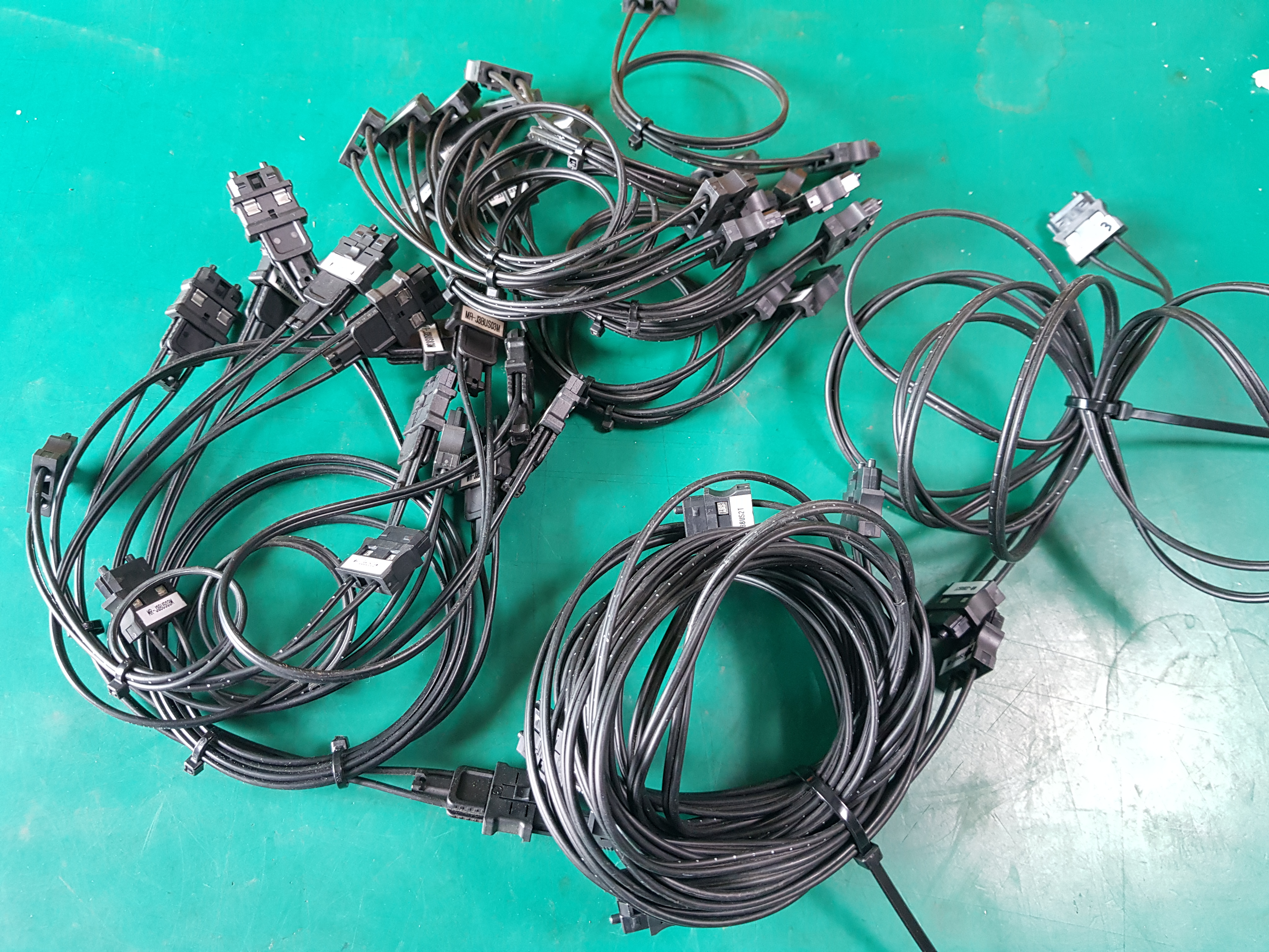 J3 BUS CABLE MR-J3BUS02M (중고) J3 통신 광케이블