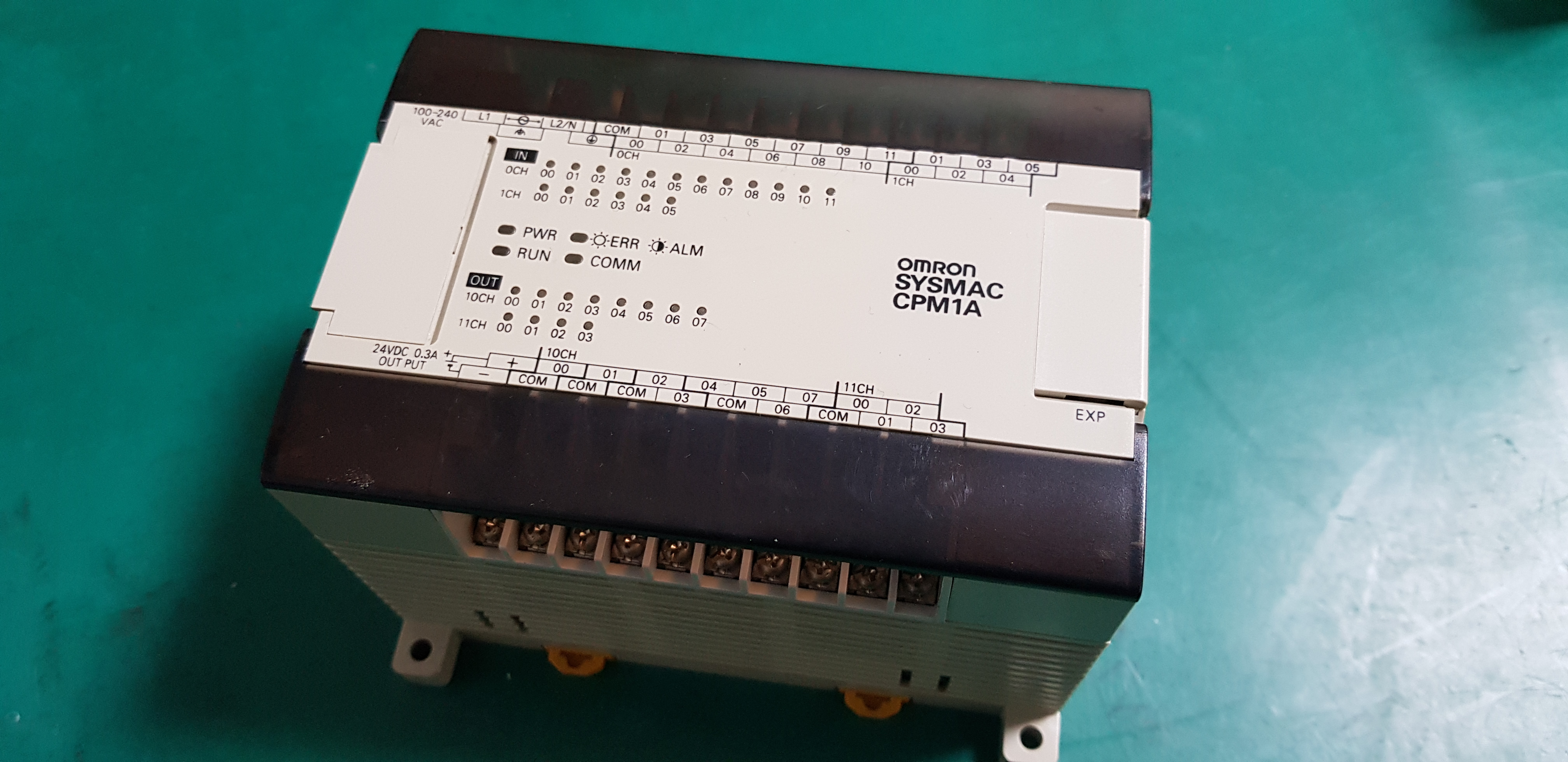 PLC CPM1A-30CDR-A (중고)