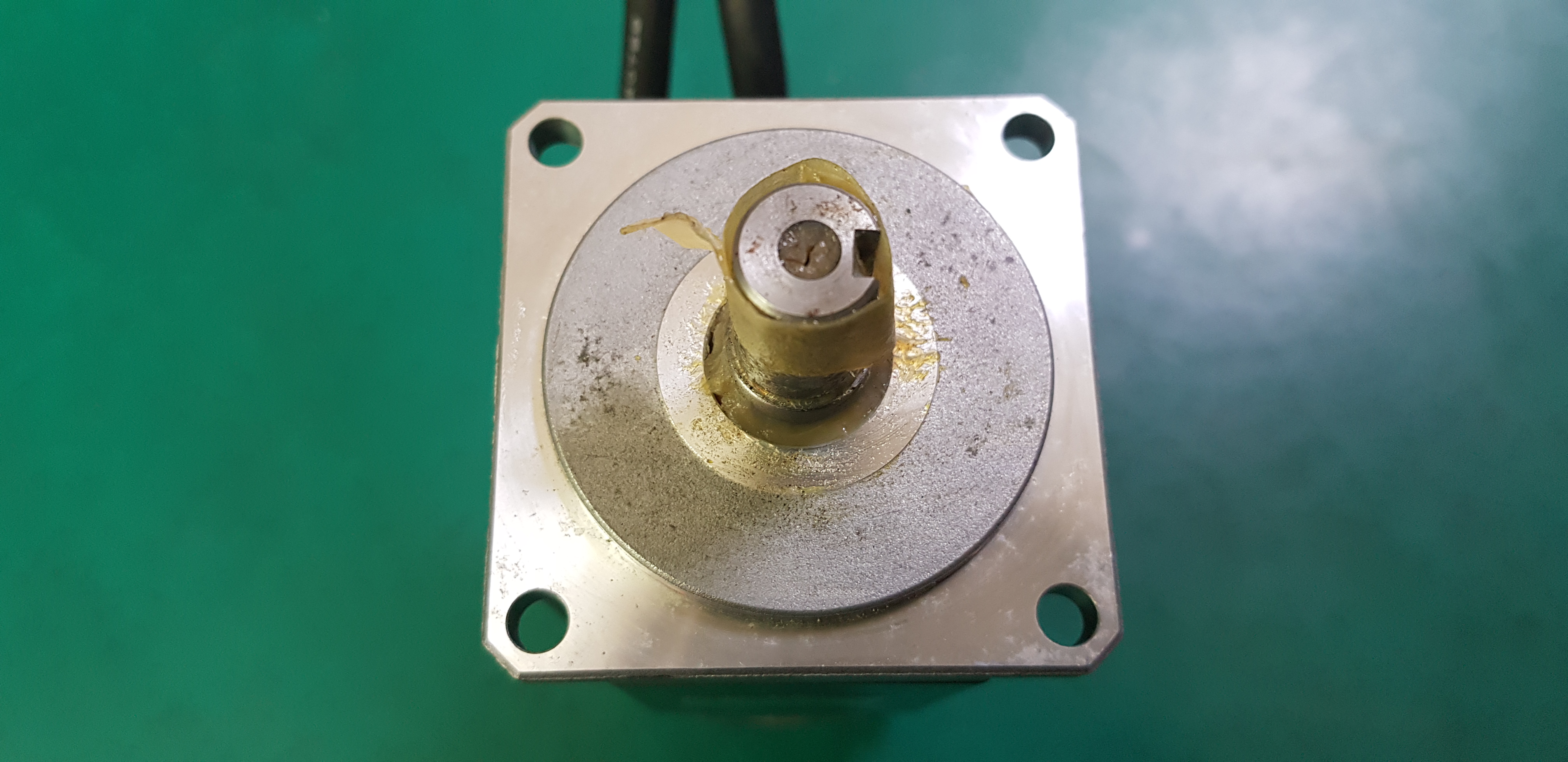 AC SERVO MOTOR CSMT-04BR1ABT3 (400W- 중고)