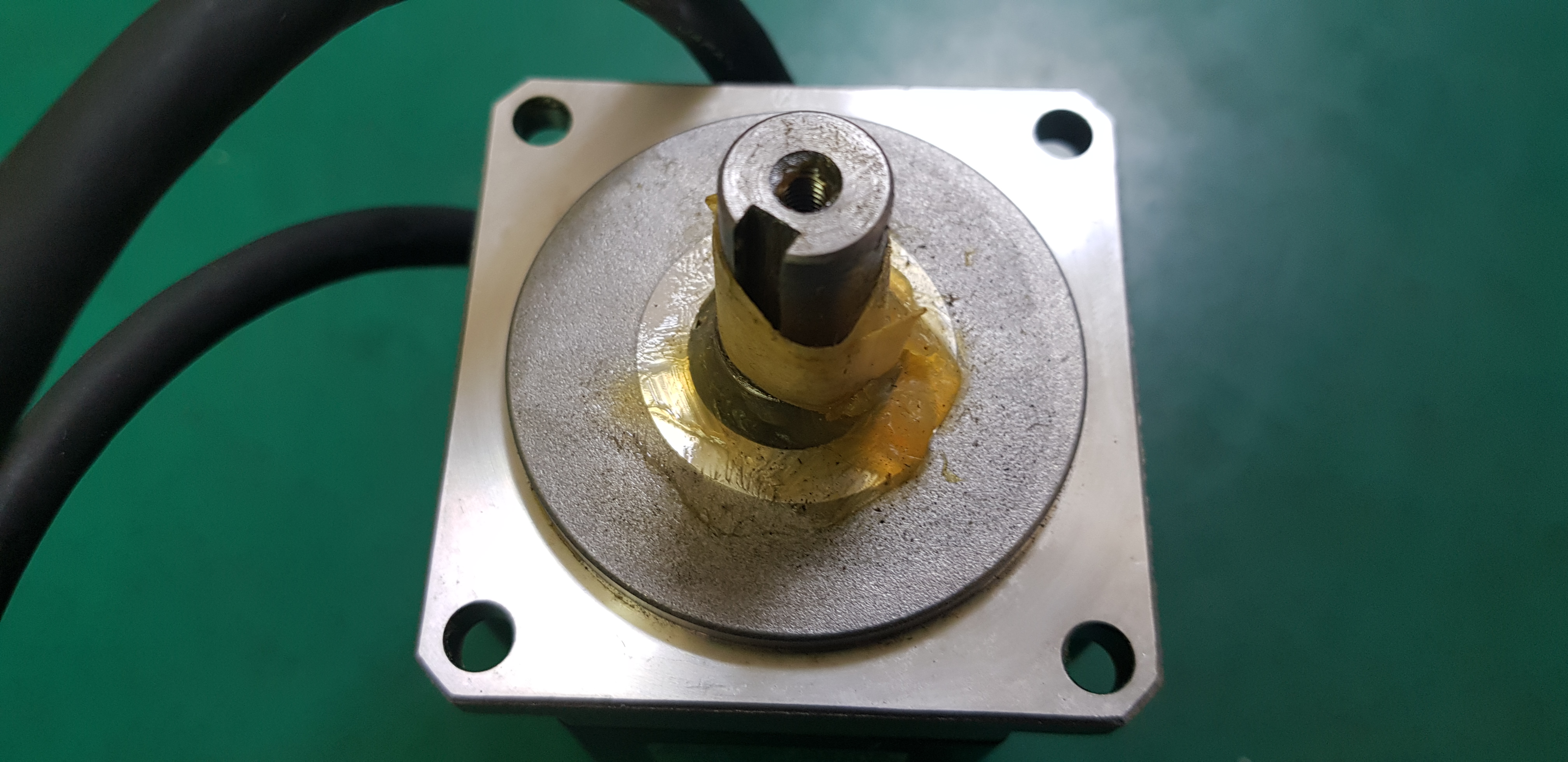 AC SERVO MOTOR CSMT-02BR1ANT3 (200W-중고)  삼성 서보모타