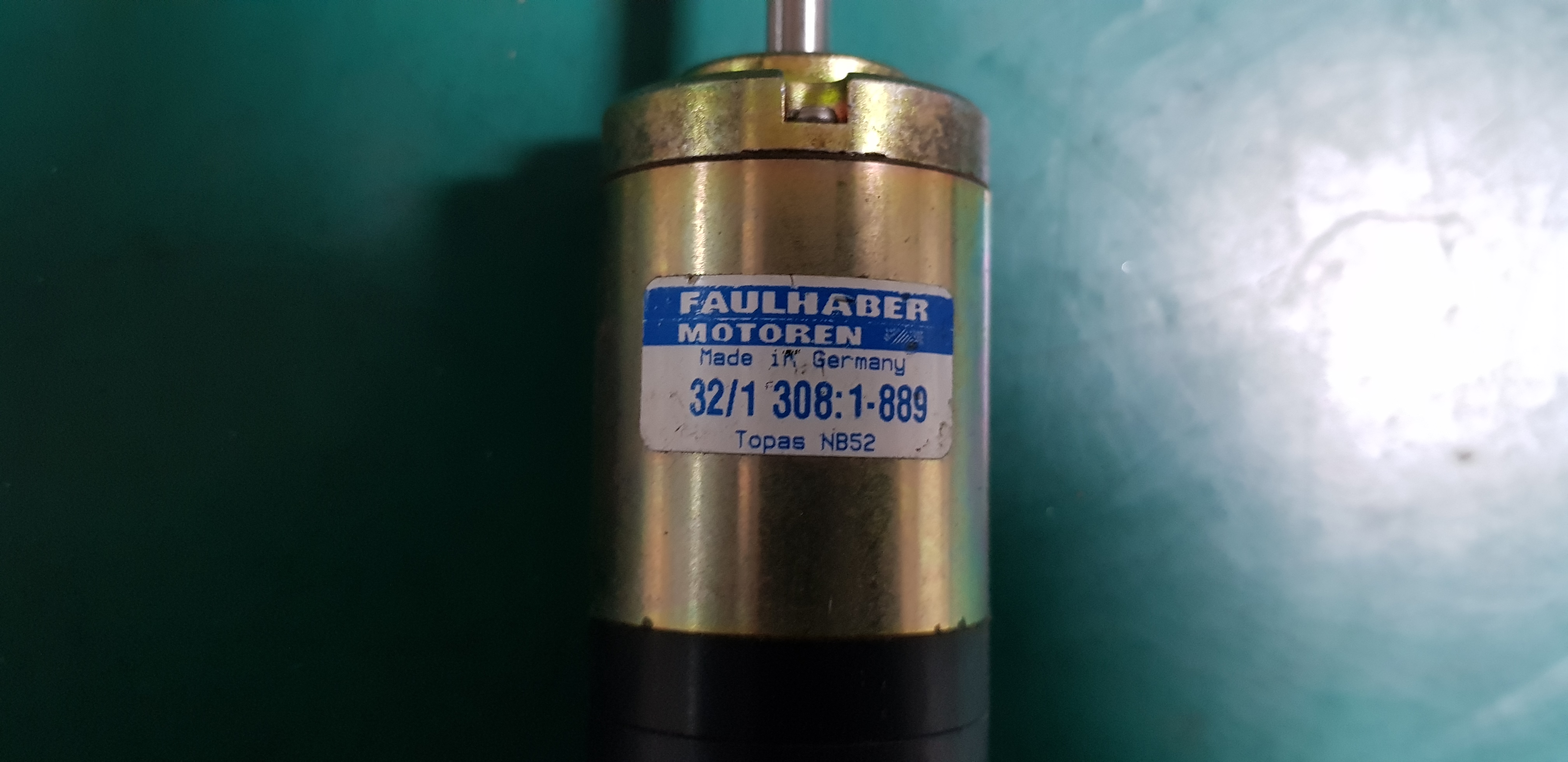 FAULaber motoren 3557k024c 32/1 308:1-889 (미사용품)