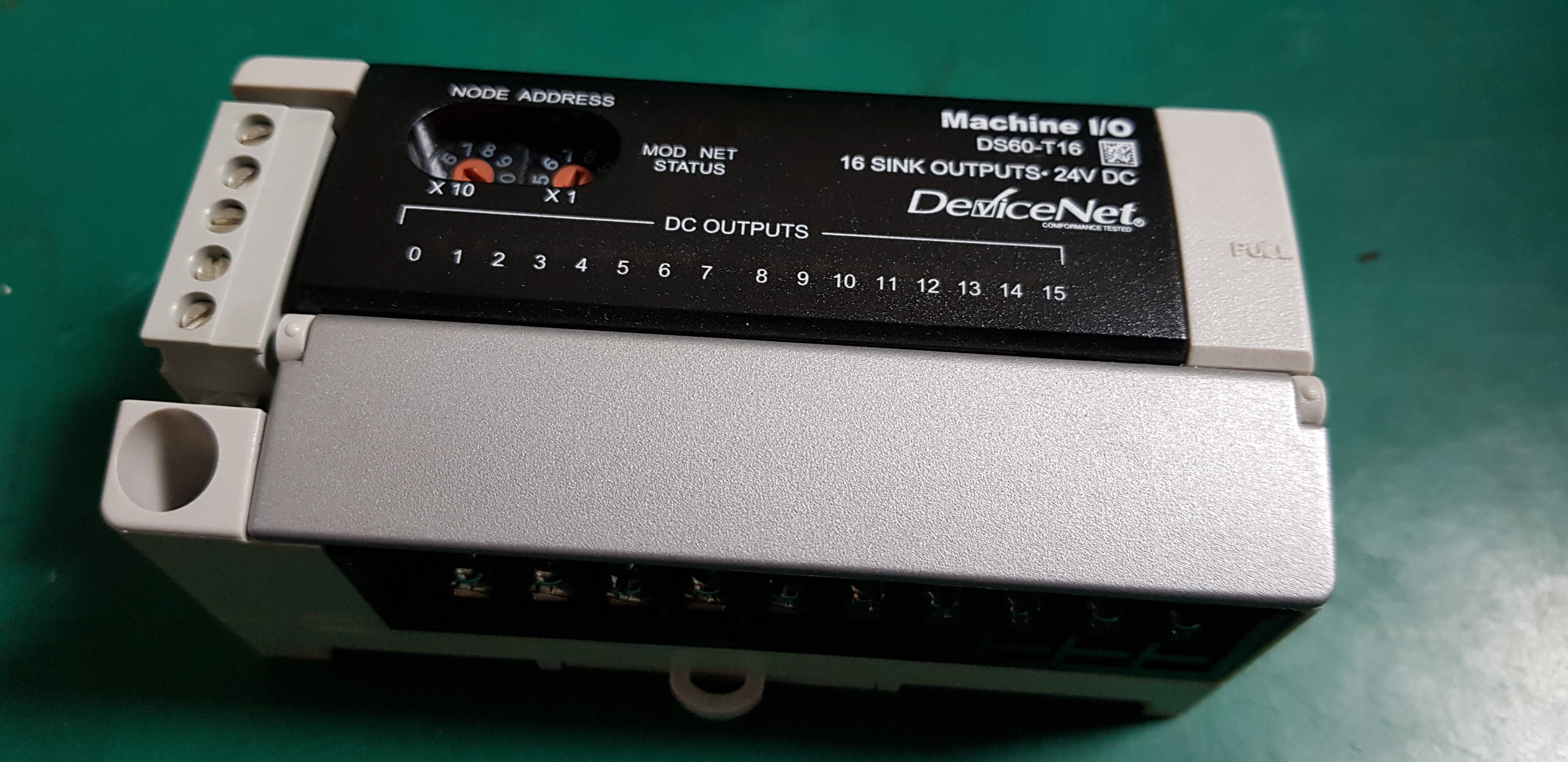 MACHINE I/O DS60-T16 (A급-미사용품)