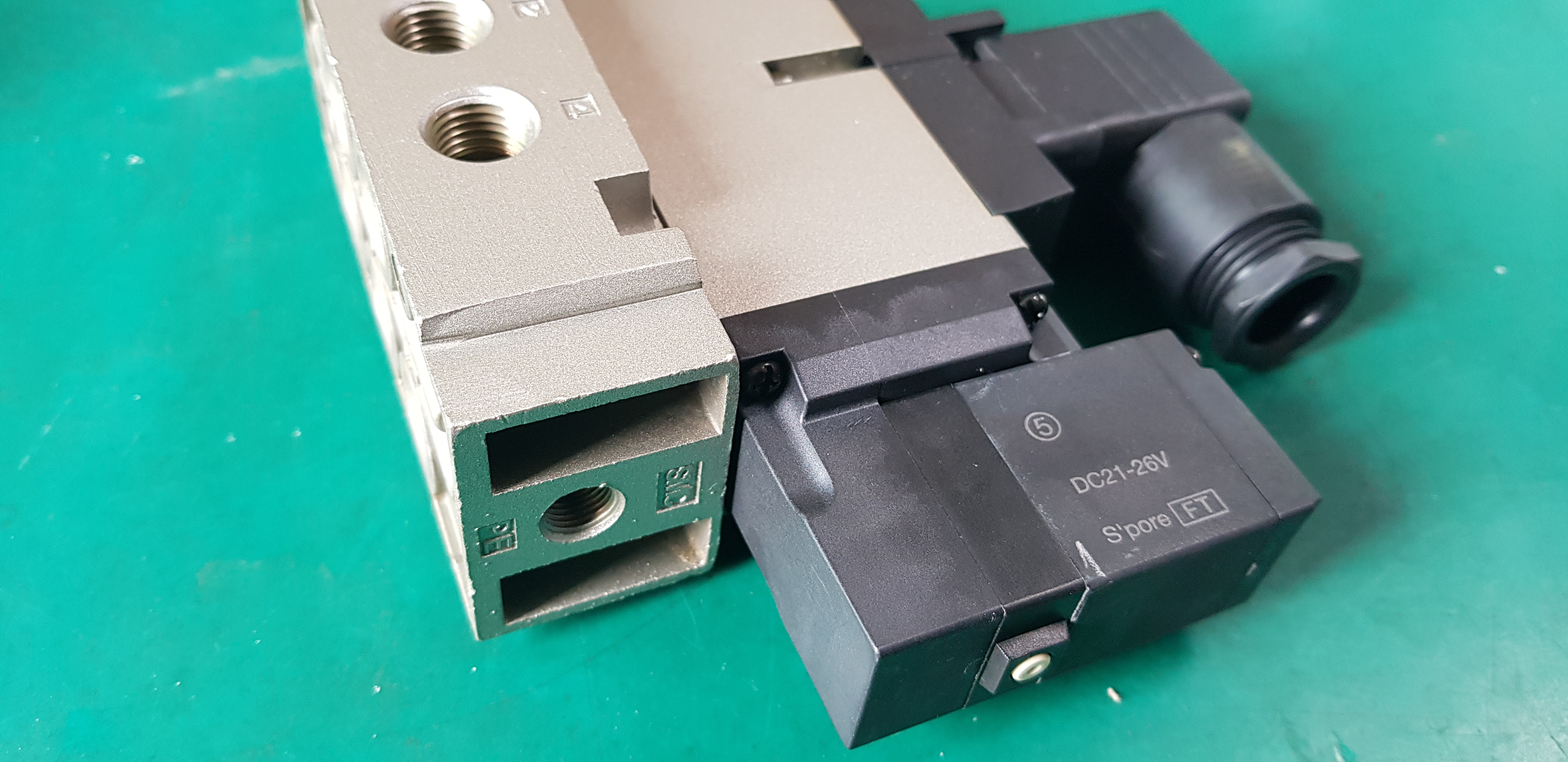 VACUUM VALVE VFR3110-5DZ (A급 미사용품)