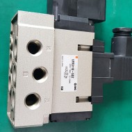 VACUUM VALVE VFR3110-5DZ (A급 미사용품)