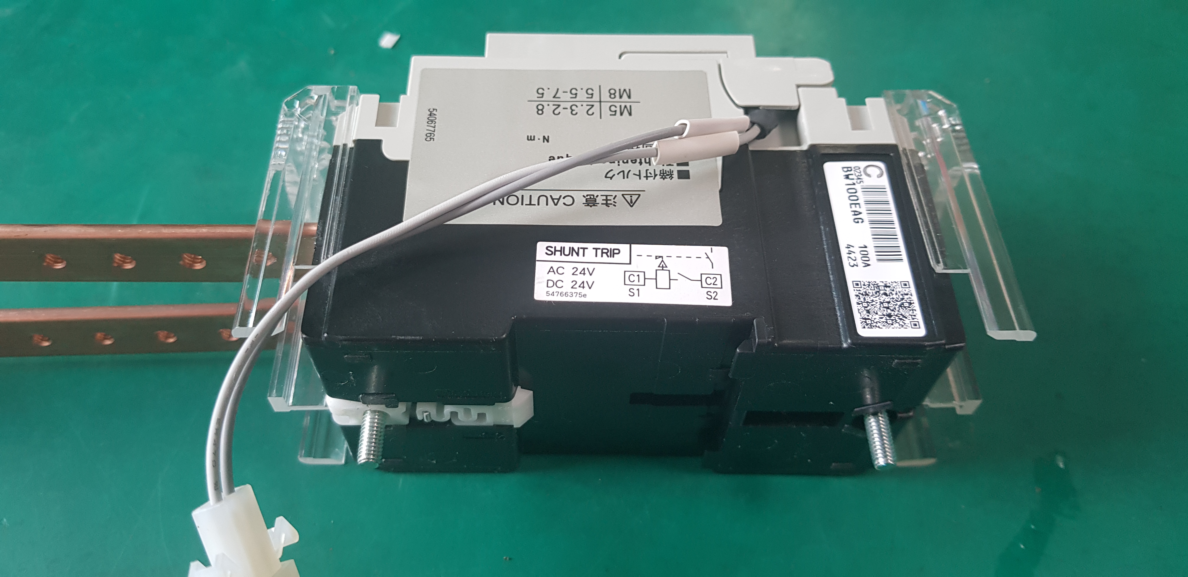 AUTO BREAKER BW100EAG 100A + EARTH BAR(150mm * 2ea) (중고)