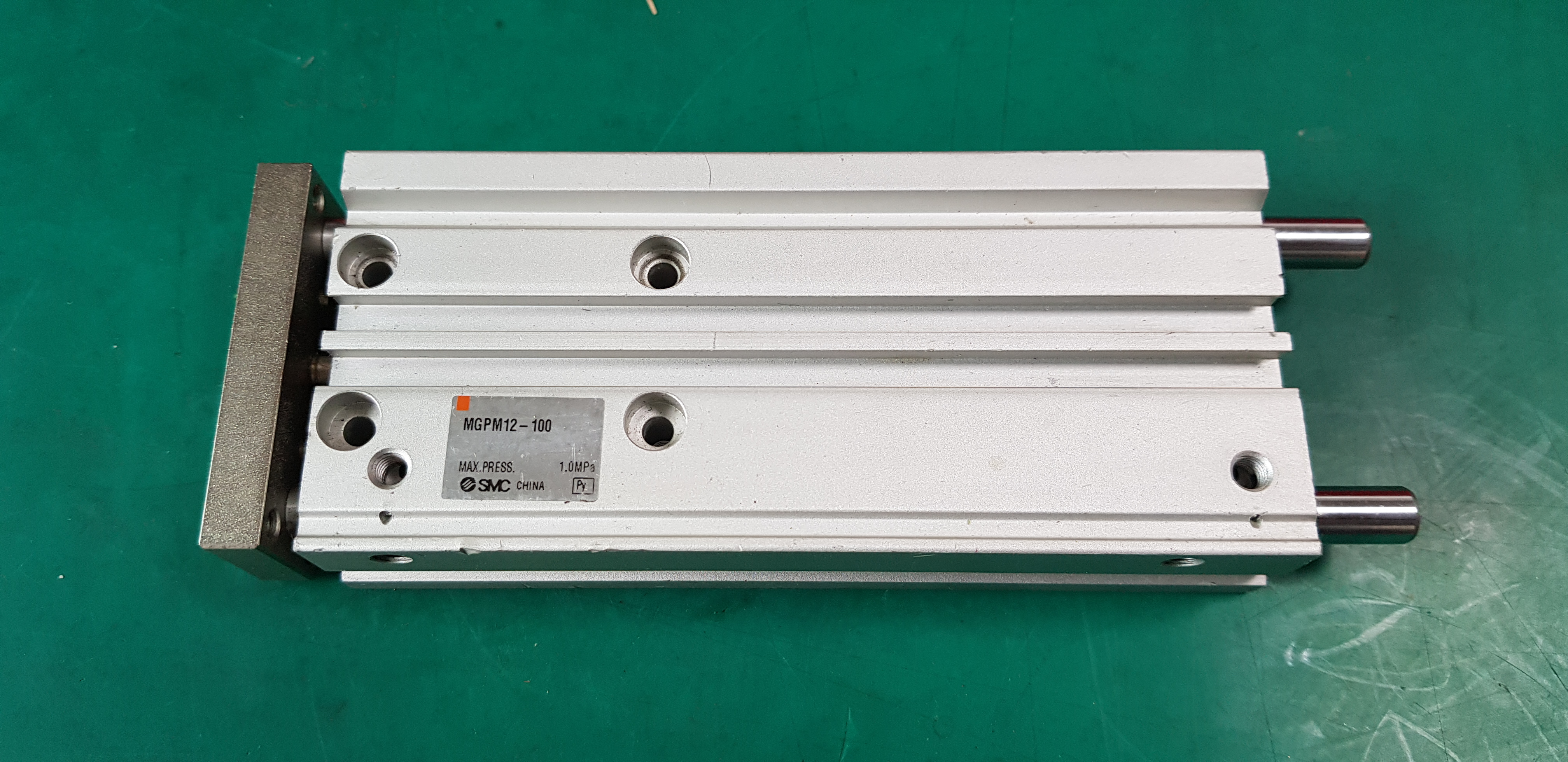 GUIDE CYLINDER MGPM12-100 (중고)
