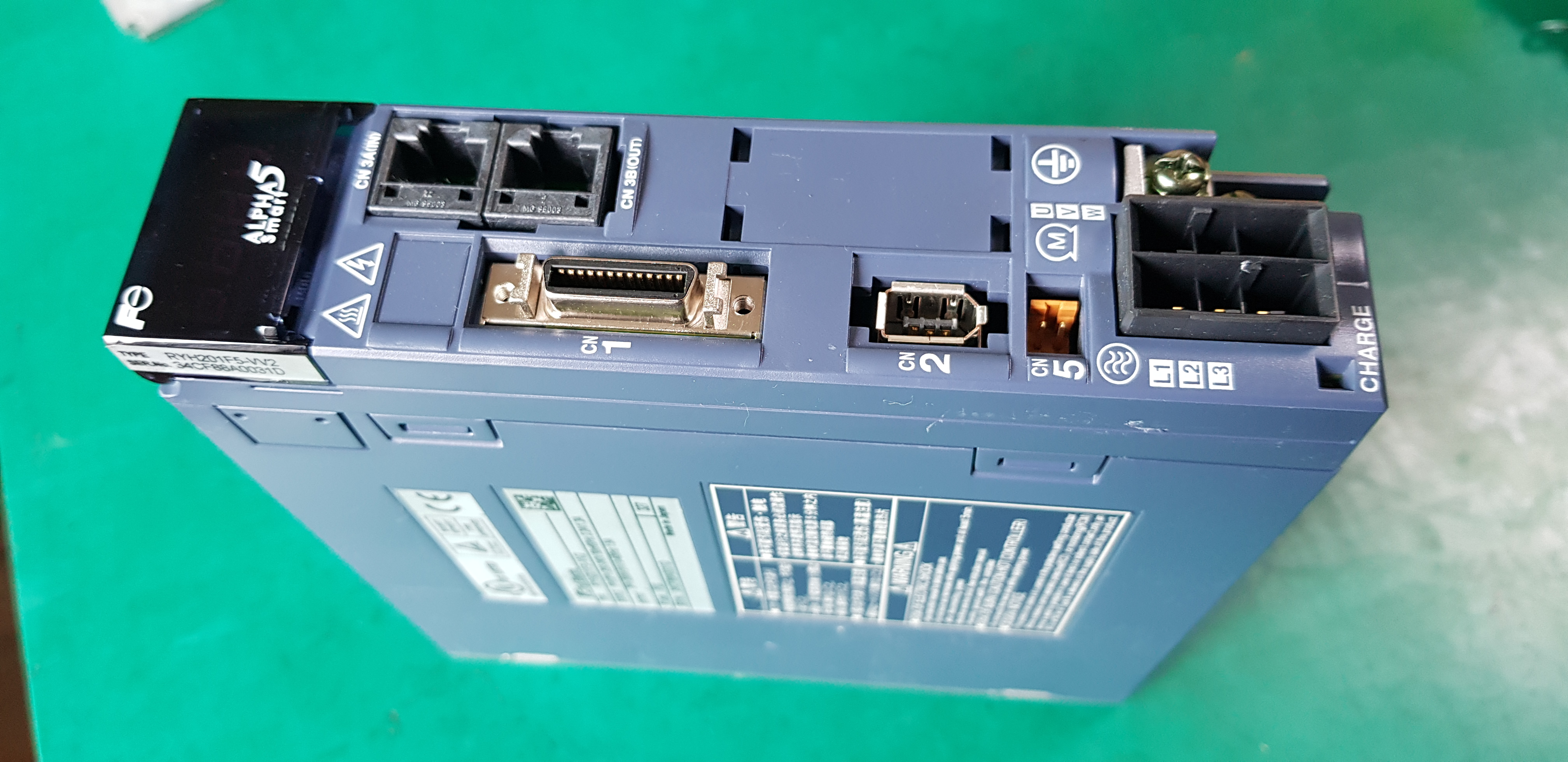 FUJI AC SERVO AMP RYH201F5-VV2 (중고) 후지 서보드라이브