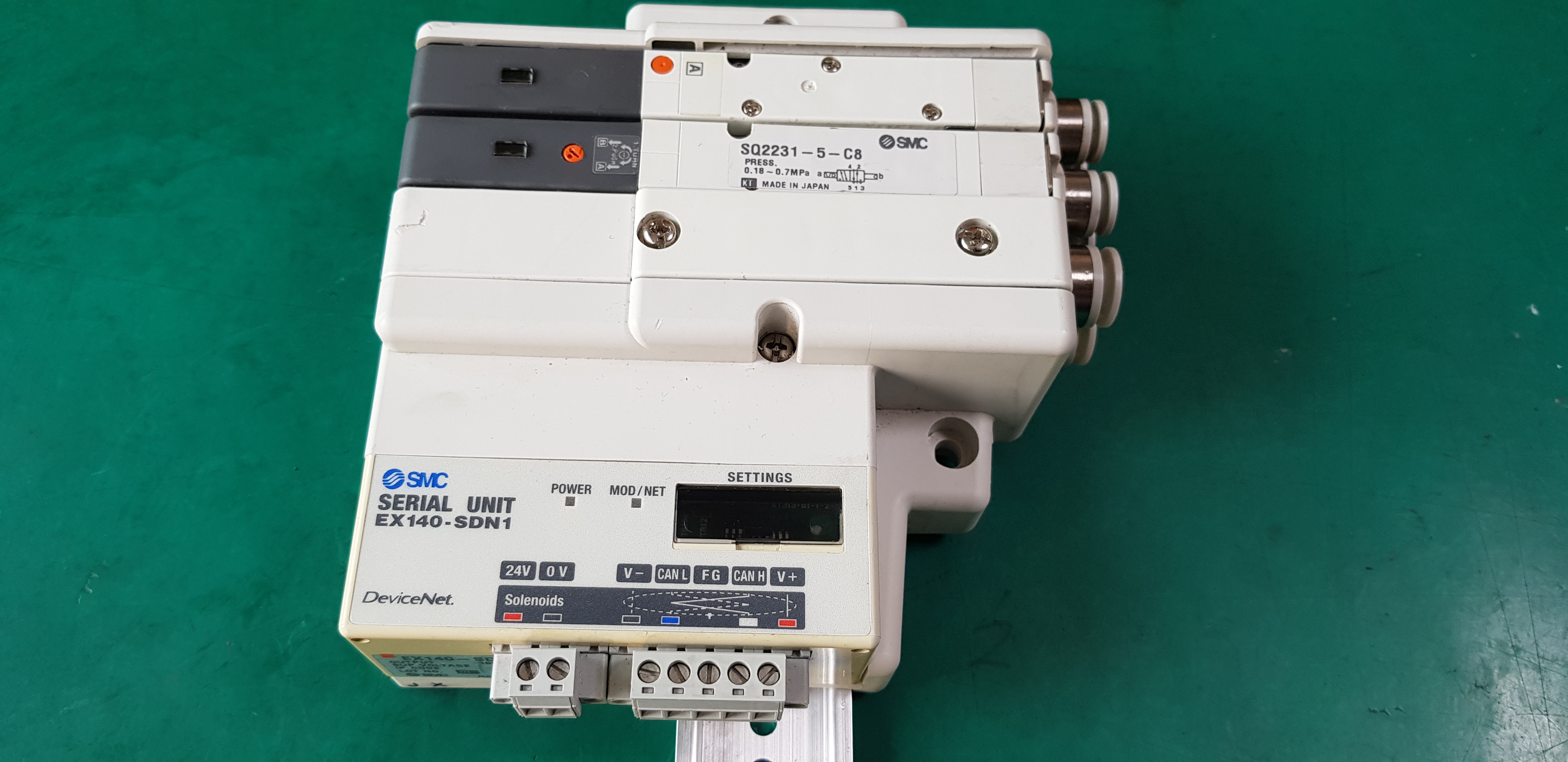 SERIAL UNIT EX140-SDN1 + SQ2231-5-C8 (중고)