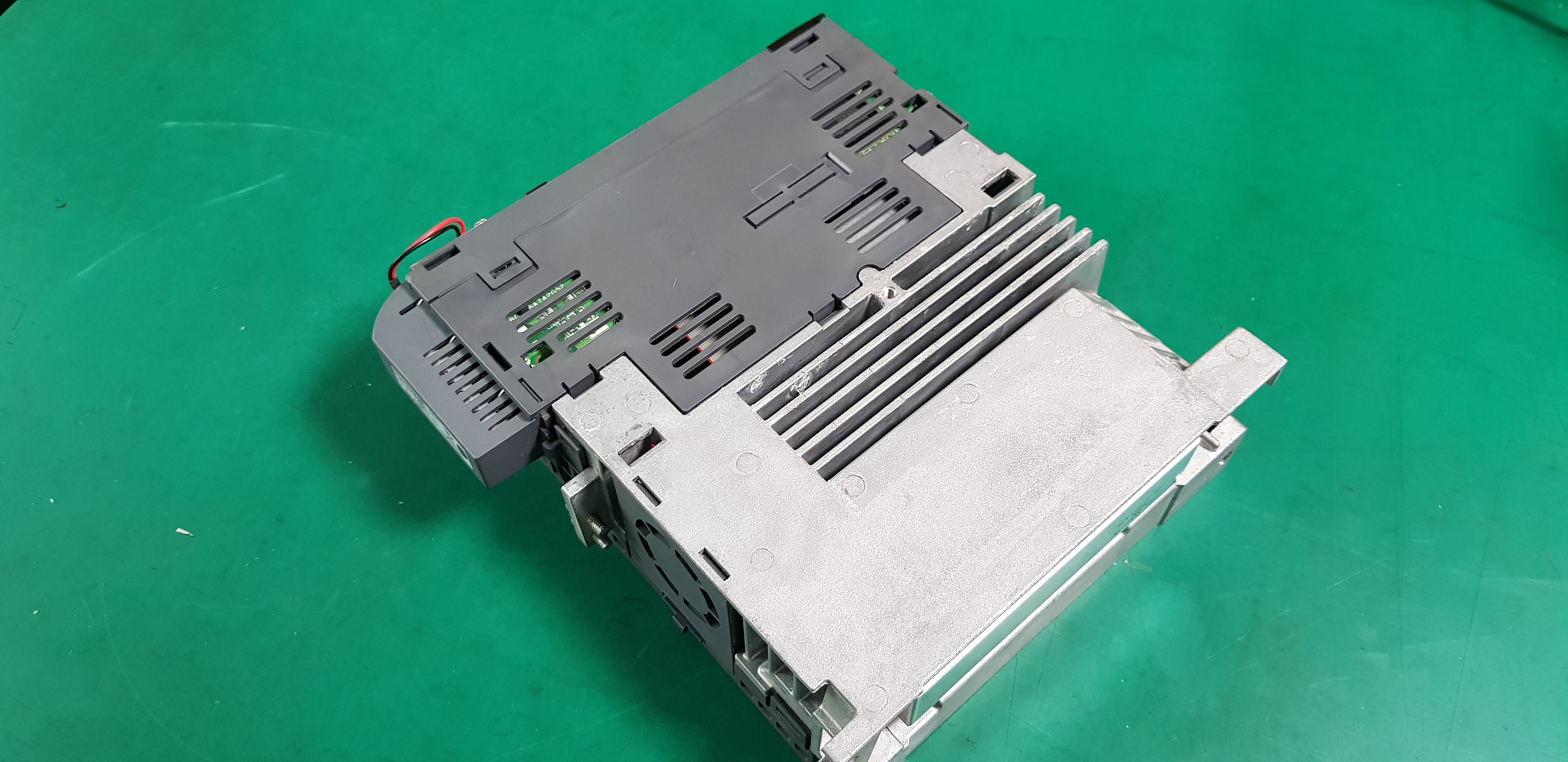 MITSUBISHI AC SERVO DRIVER MR-J3-70B (750W-중고) 미쓰비시 서보 드라이브