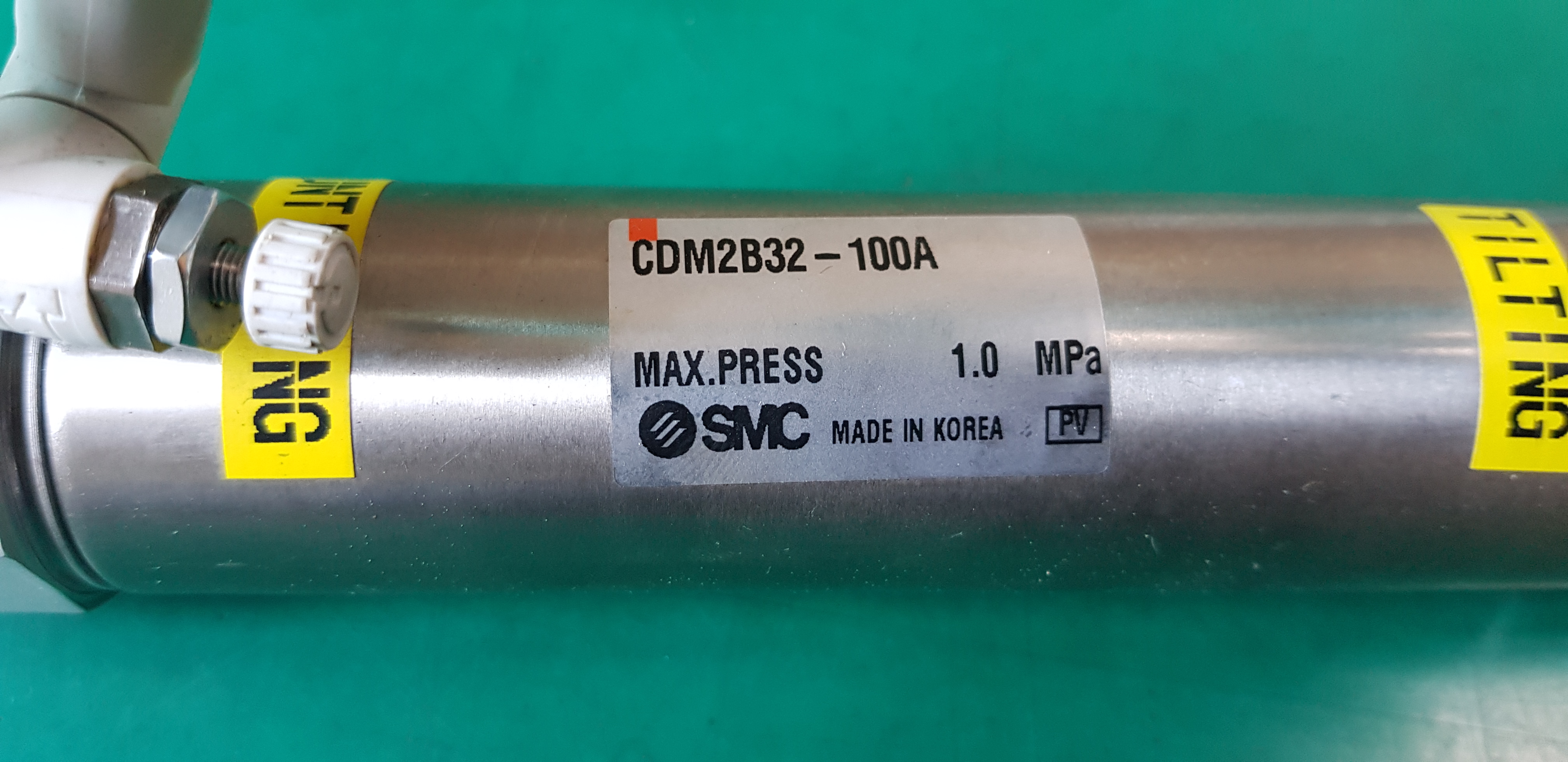 AIR CYLINDER CDM2B32-100A (중고)