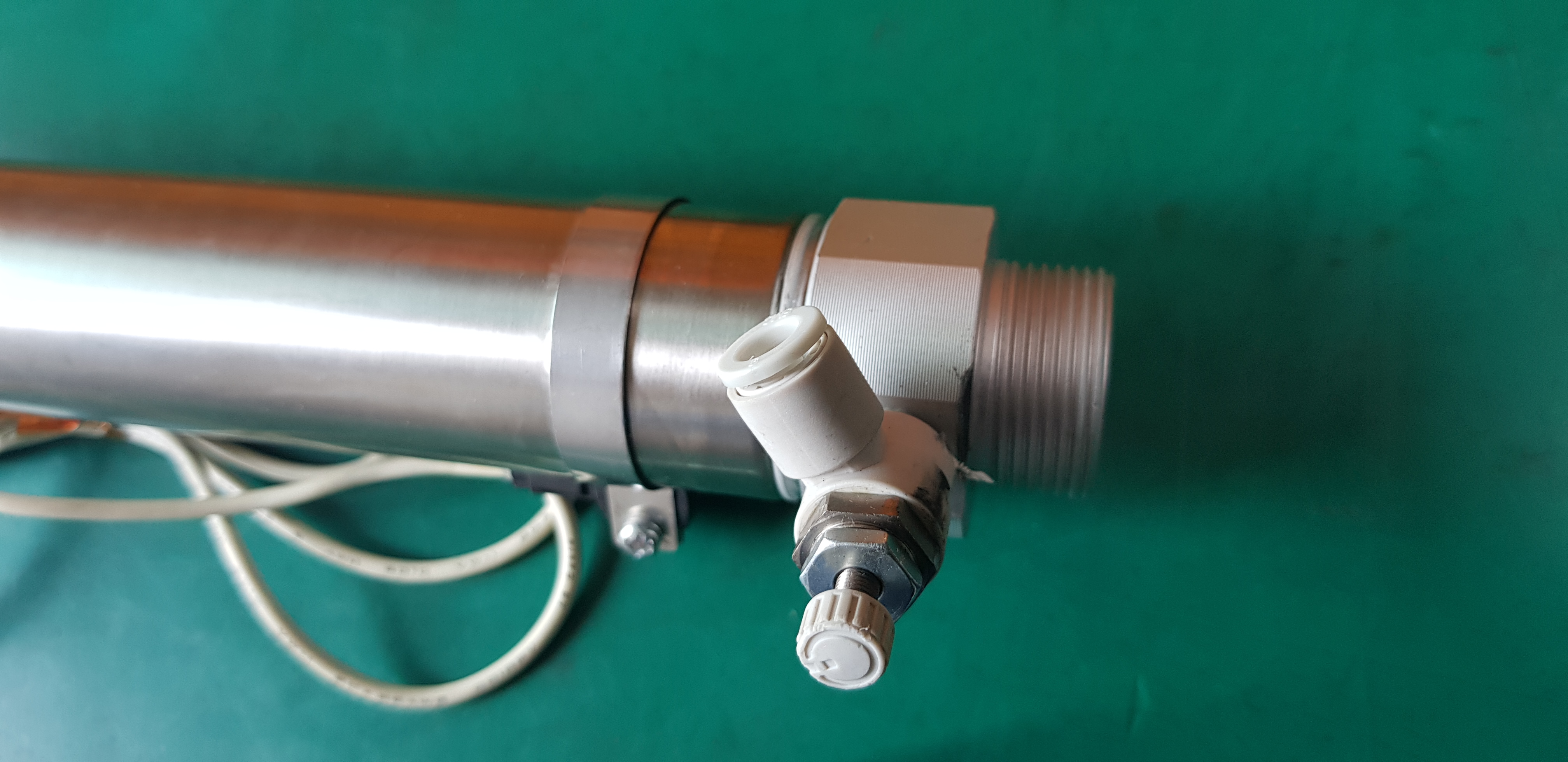 AIR CYLINDER CDM2F32-250A-M9N (중고)