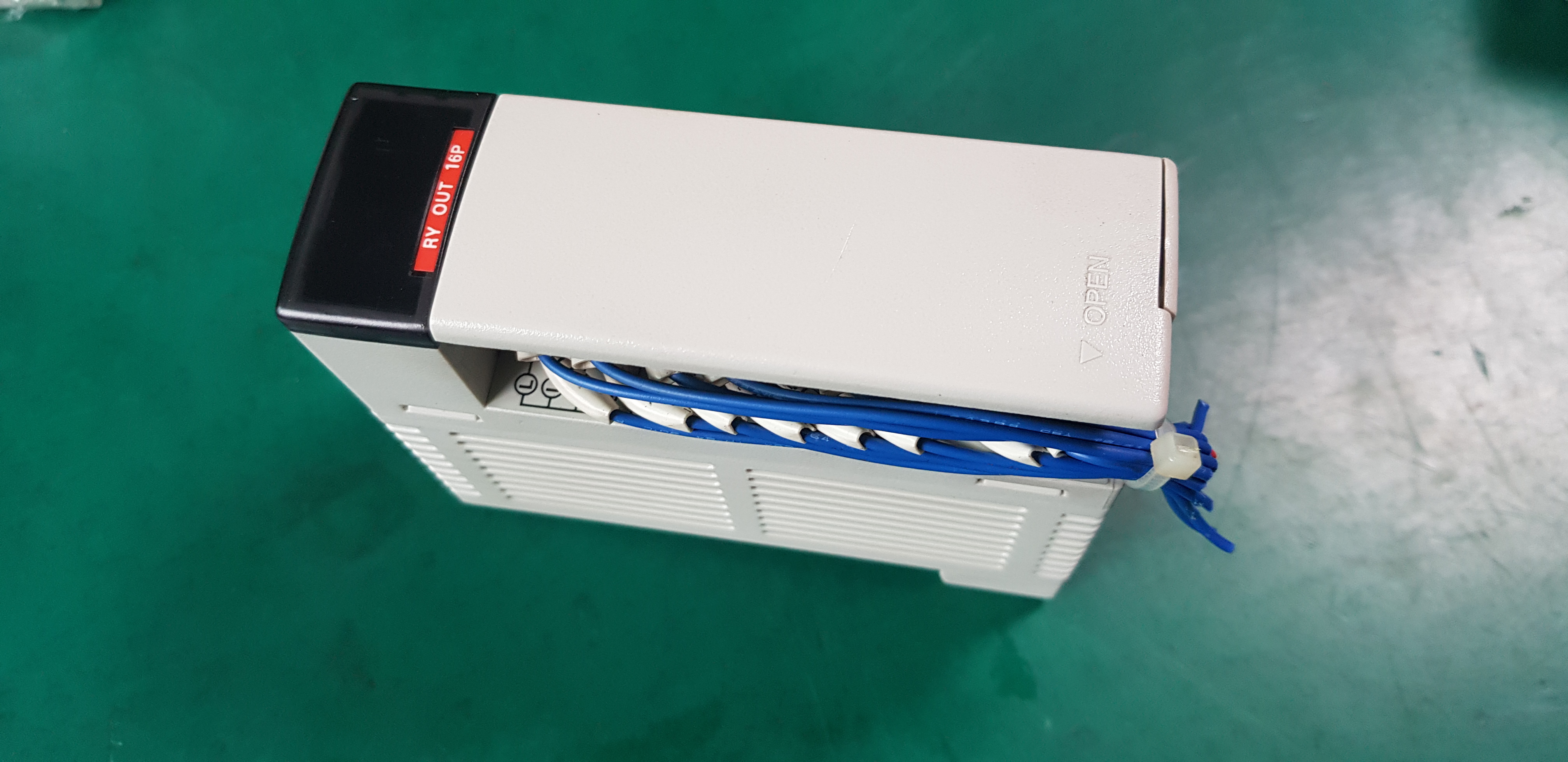 SAMSUNG PLC RELAY OUT 16P CPL93103 (중고)