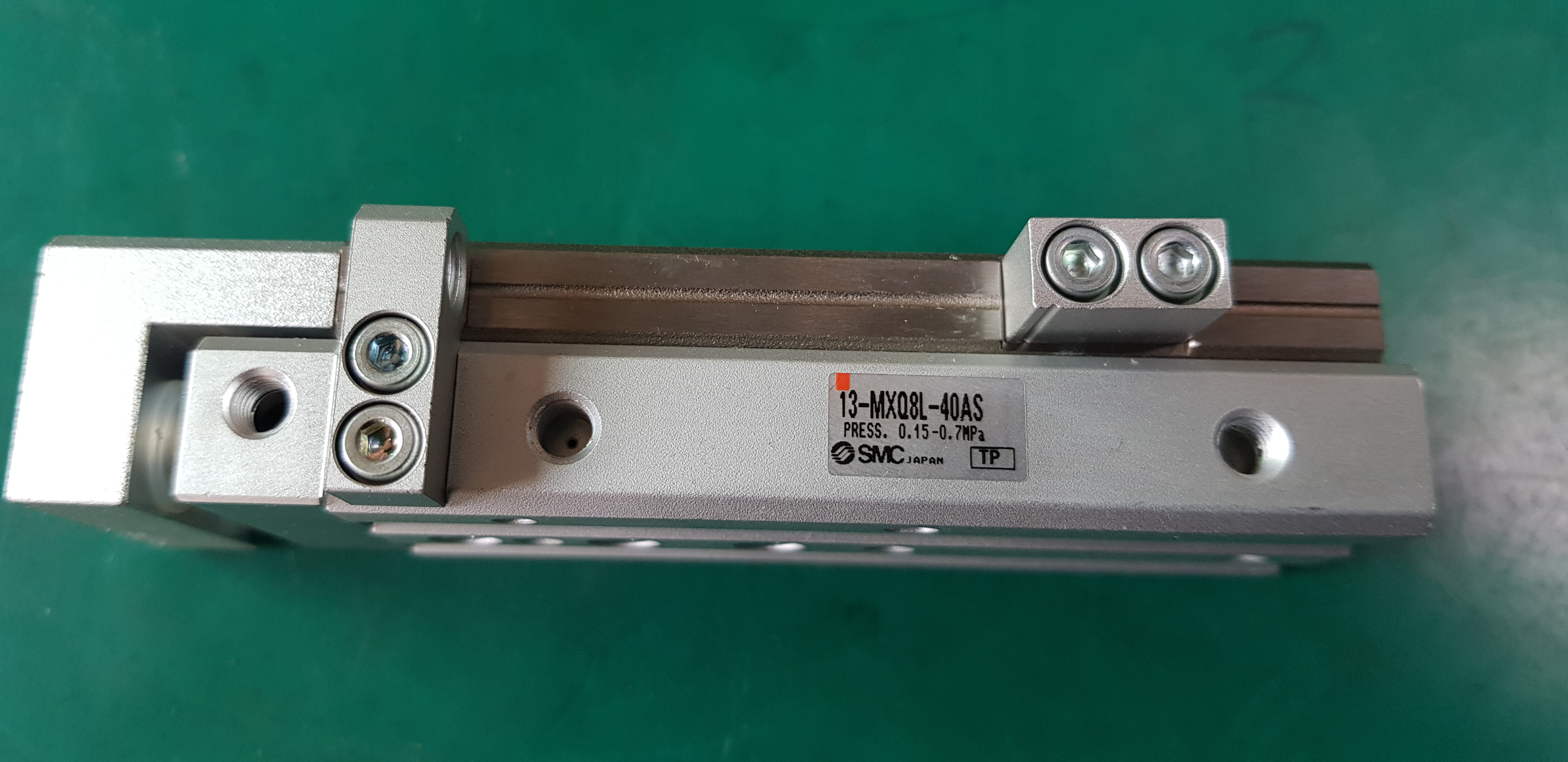 SLIDE TABLE CYLINDER 13-MXQ8L-40AS (미사용중고)