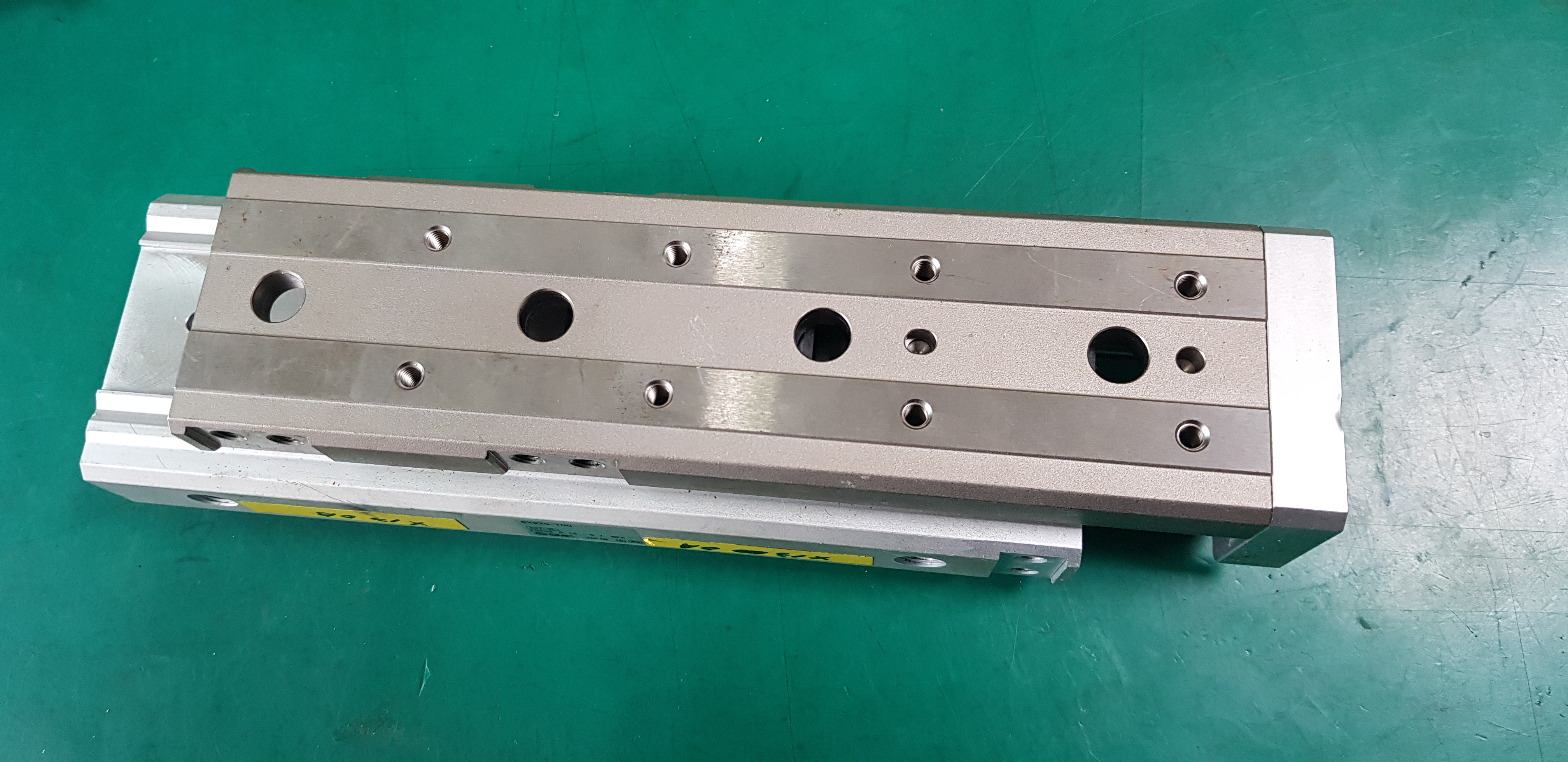 SLIDE TABLE CYLINDER MXQ20-100 (중고)