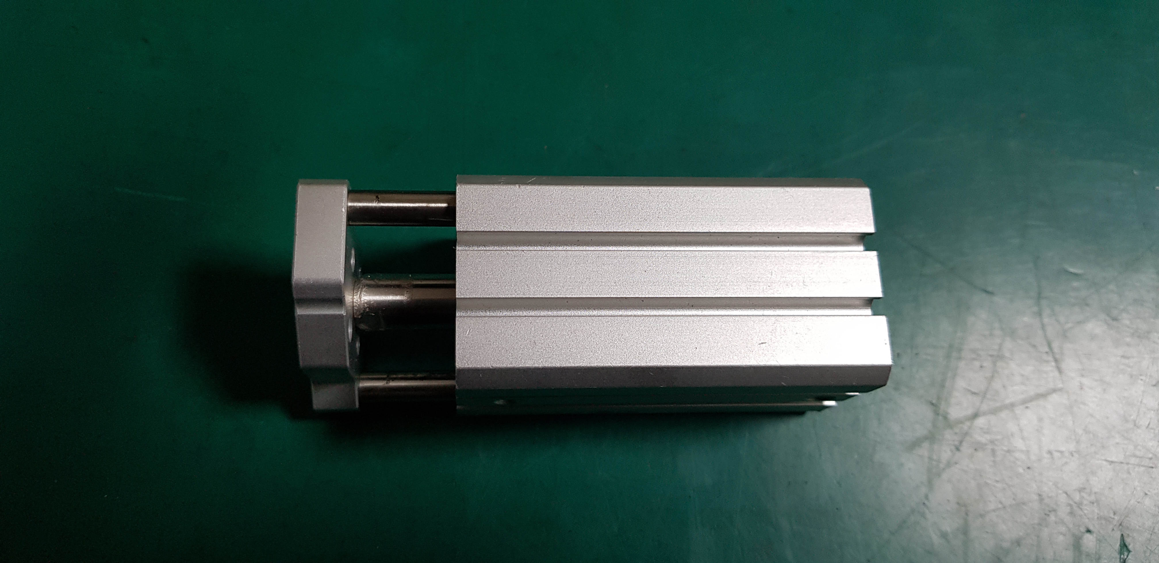 AIR CYLINDER CQMB20-50 (미사용중고)