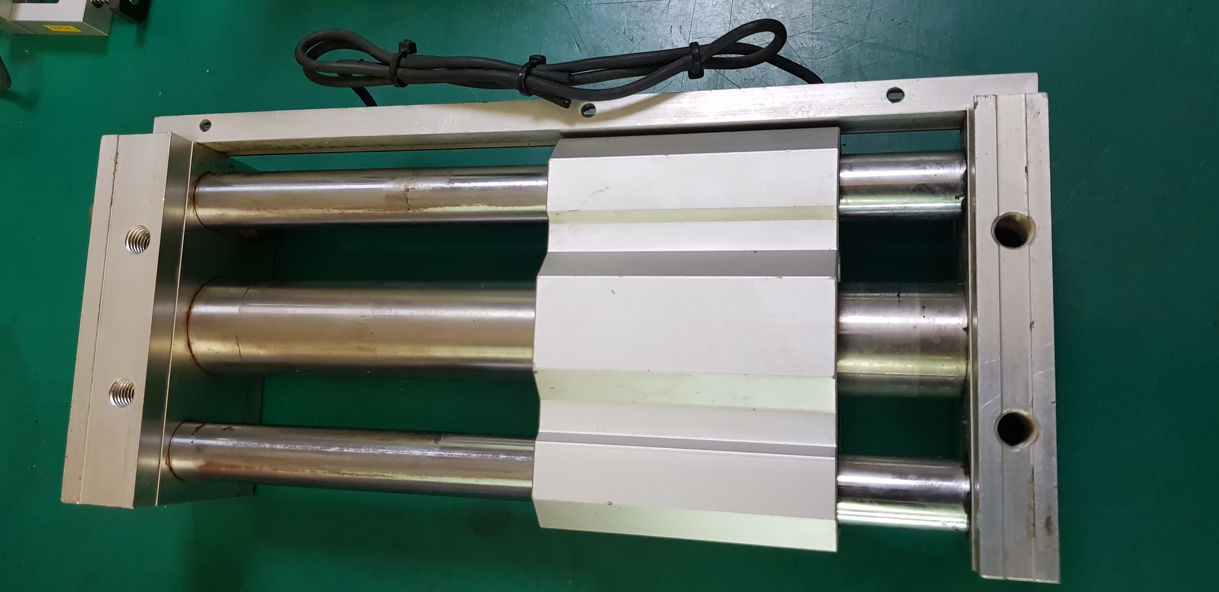 AIR CYLINDER CDY1S32H-155B (중고)