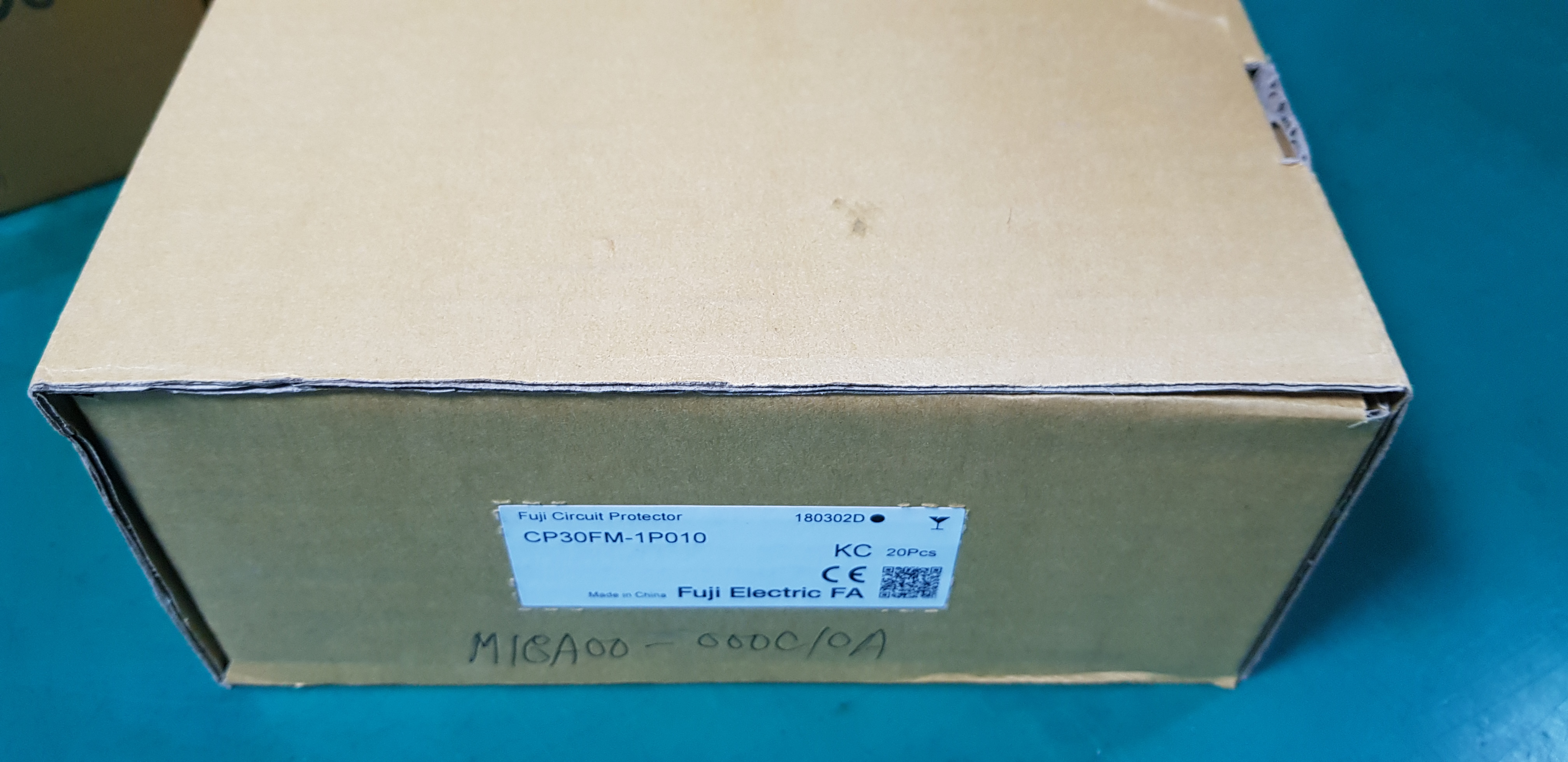 FUJI CIRCUIT PROTECTOR CP30FM-1P010 (10A, A급 미사용품)