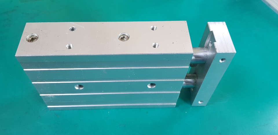 GUIDE CYLINDER CXSL32-60 (중고)