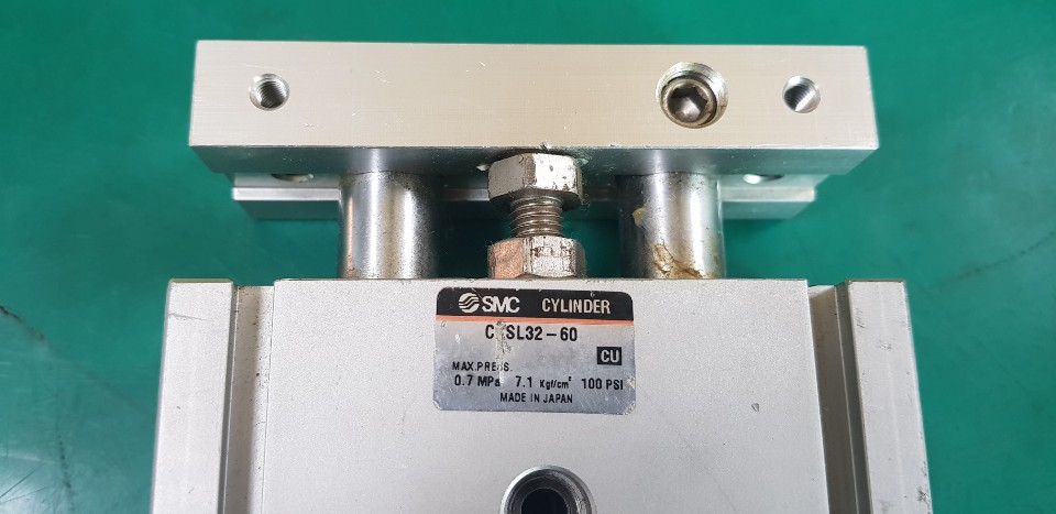 GUIDE CYLINDER CXSL32-60 (중고)