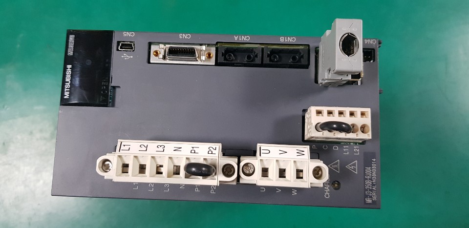 AC SERVO DRIVE MR-J3-350B-RJ004 (중고) 미쓰비씨 서보 드라이브