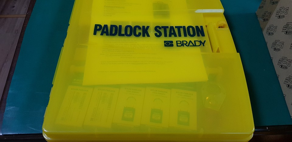 READY ACCESS PADLOCK STATION  (A급-미사용품)