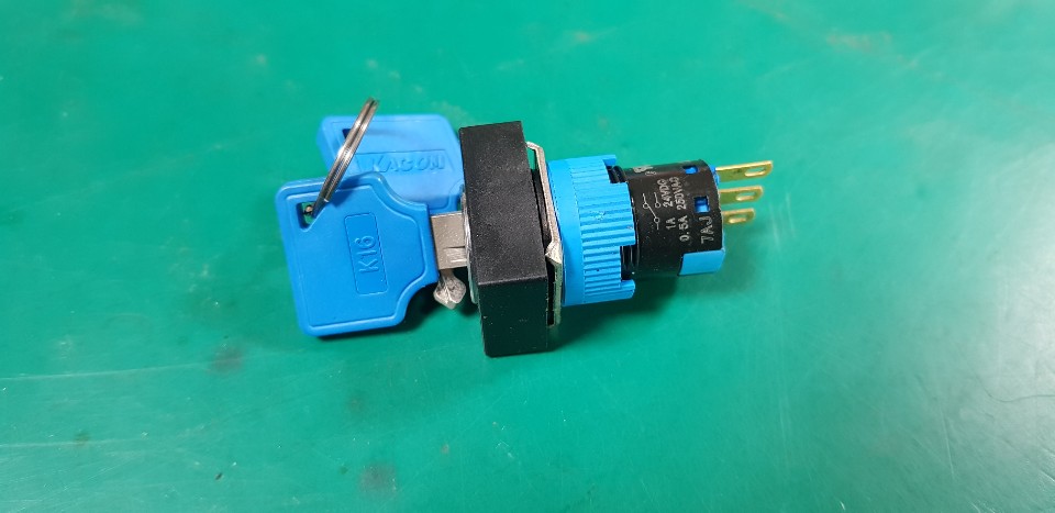 KACON SWITCH K16-631 (A급 미사용품)