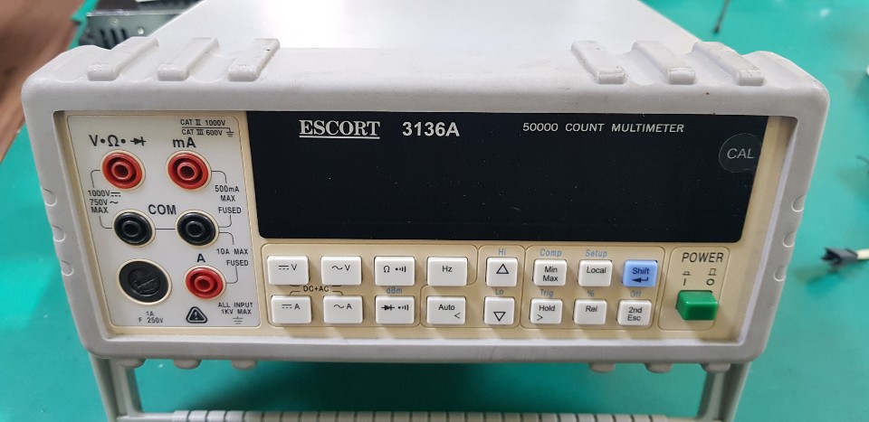50000 COUNT MULTIMETER ESCORT 3136A (중고)