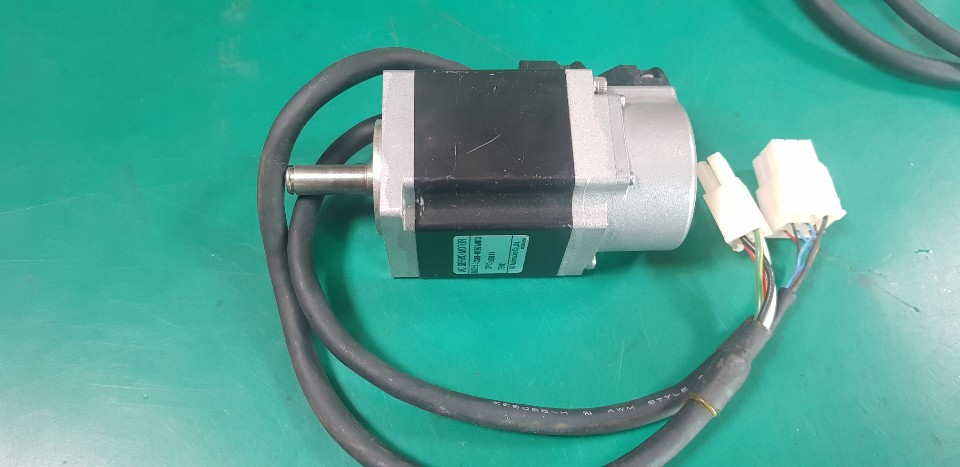 AC SERVO MOTOR CSMT-01BQ1ANT3 (100W 중고)
