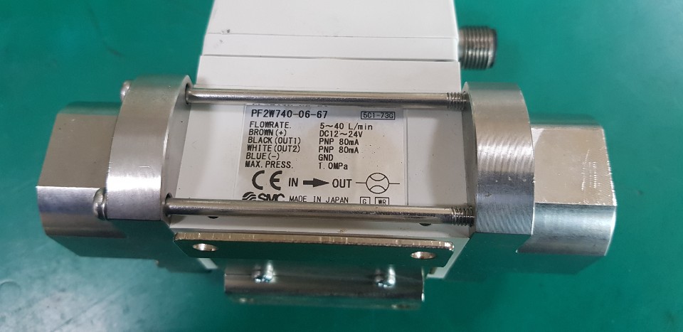 SMC PF2W740-06-67 digital flow sw, integ sensor, IFW/PFW FLOW SWITCH (중고)