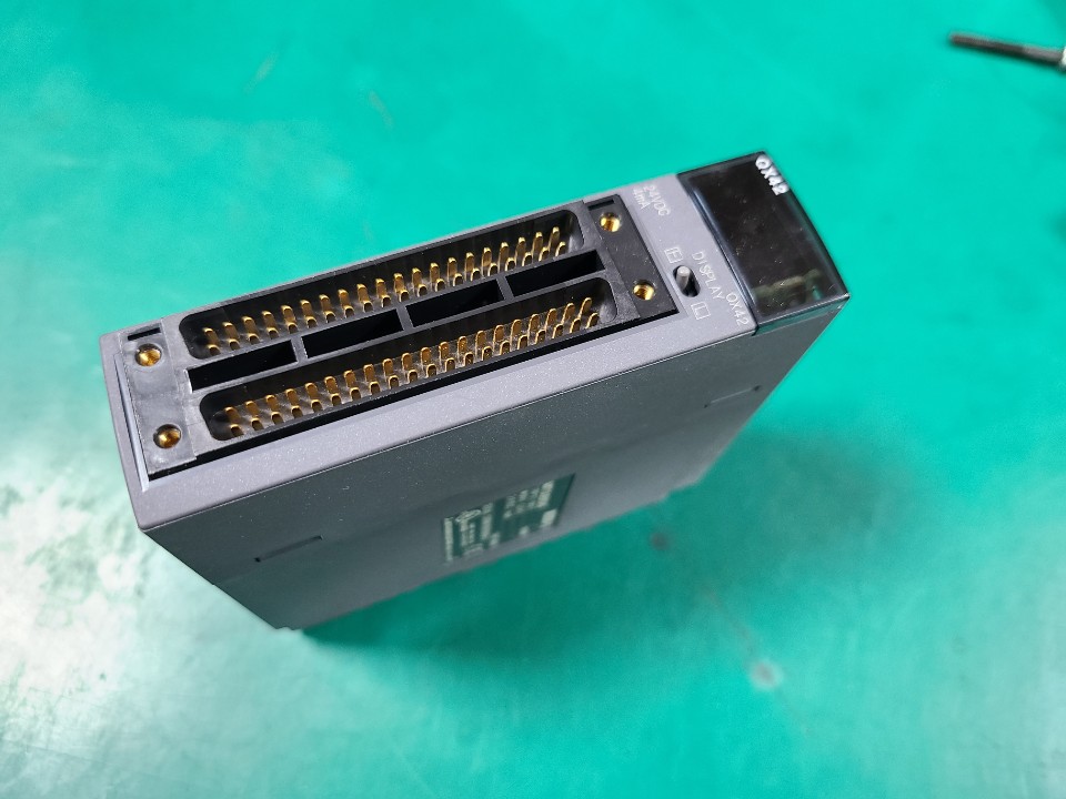 MITSUBISHI PLC INPUT UNIT QX42 (중고) 미쓰비시 피엘씨 인풋 유닛 