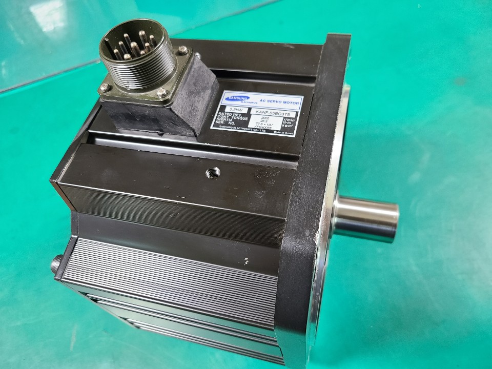 AC SERVO MOTOR KANF-55BG3T5 (5.5KW 중고)