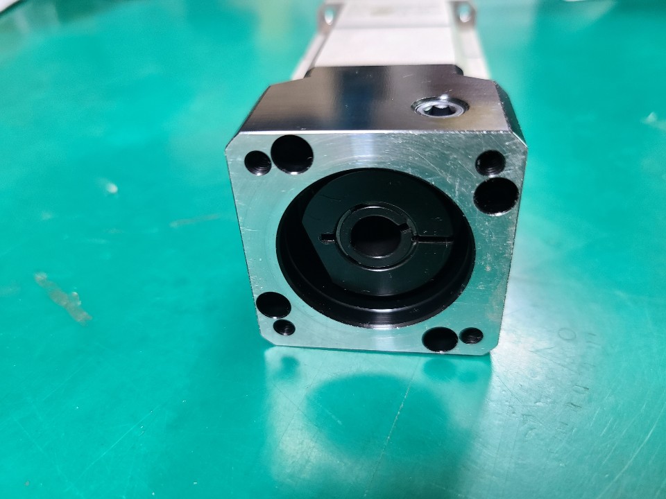감속기 APEX AB/F042-S2-P1 (30:1 중고)